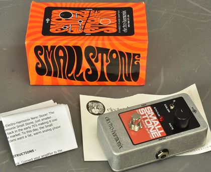 Electro-Harmonix-Nano Small Stone (rarer logo)